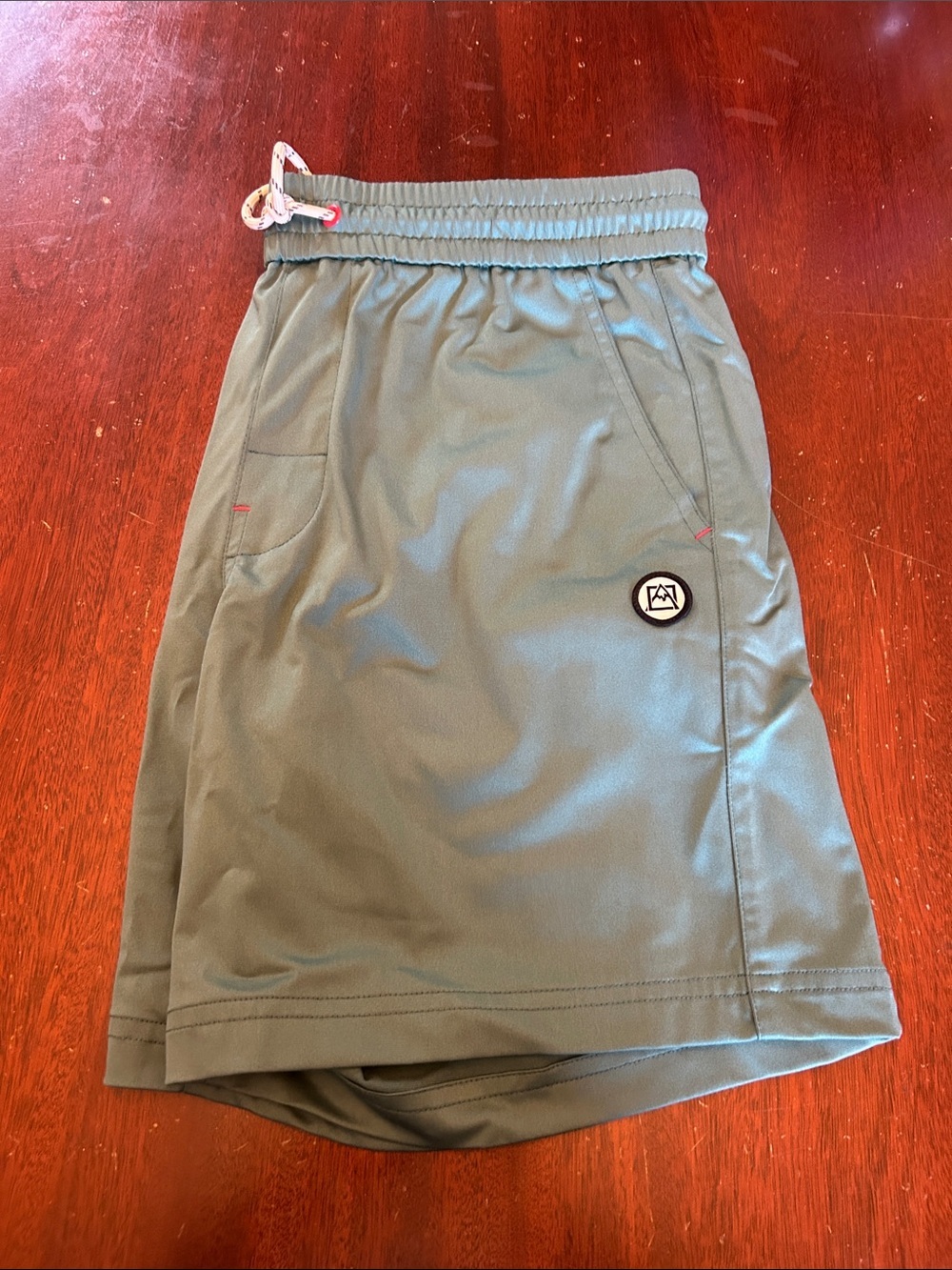 Avalanche Men's Olive Green Athletic Shorts with Logo Patch Size L EUC